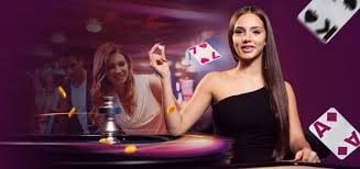 Filipino player checking live sports betting odds on 12bingo mobile browser